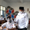 Bni Gandeng Koni Luncurkan Tapcash Edisi Olah Raga Pon Papua Antara News<script async src=