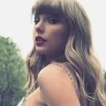 Taylor Swift dan Jennifer Lopez menjadi sorotan di festival film Tribeca