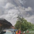 Masyarakat diimbau tak beraktivitas dekat kawah Gunung Semeru