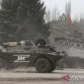 Tembakan artileri hantam kamp darurat militer Rusia