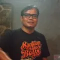 Soleh Solihun bahagia di ulang tahun Iwan Fals