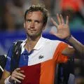 Petenis Medvedev hentikan upaya Auger-Aliassime