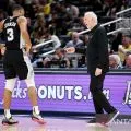 Pelatih Gregg Popovich evaluasi pertahanan perorangan Spurs