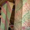 Kerajinan Tikar Khas Suku Bada