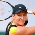 Petenis Azarenka dicemooh penonton setelah kalah dari Svitolina