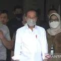 Presiden Jokowi jenguk Cak Nun di rumah sakit