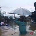 Banjir dan longsor landa tiga daerah di Sumbar