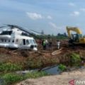 Karena cuaca buruk, Helikopter BNPB mendarat di area terbuka