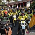 Gubernur Kalsel "Turdes" bersama ratusan pengendara motor trail