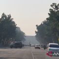 Kabut selimuti Kota Pekanbaru, BMKG pastikan bukan asap