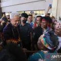 Ganjar disambut meriah tokoh adat hingga masyarakat di Jayapura