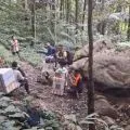 Polri berjalan kaki kawal distribusi logistik ke pelosok Banggai Sulteng