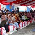 Jokowi says rice aid to be extended until year-end if possible