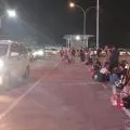 Pedagang kopi keliling di Pelabuhan Merak raup keuntungan