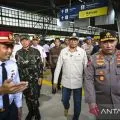 Menhub Budi Karya meminta KAI antisipasi dampak cuaca