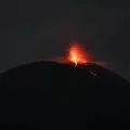 Sebanyak 348 kali gempa hembusan di puncak gunung Ile Lewotolok