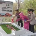 Polres Mabar ziarah dan tabur bunga kenang jasa pahlawan