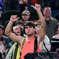 Alcaraz melenggang  ke 16 besar Paris Masters