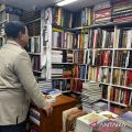 Di New Delhi, Prabowo borong buku sejarah dan ekonomi