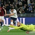 Napoli gagal jaga jarak dari Inter Milan setelah diimbangi Bologna skor 1-1