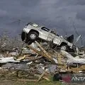 AS diterjang badai tornado, 7 tewas dan 55 juta orang terancam