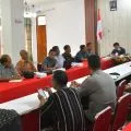 Bupati Mabar mengajak seluruh pihak hening sejenak dalam prosesi Paskah