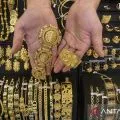 Harga emas hari ini 15 Mei turun jadi Rp1,866 juta per gram