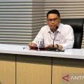 KPK sedang  mengusut kasus dugaan korupsi kuota haji khusus 2024