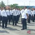 Bupati Supiori perintahkan CPNS dan PPPK harus tinggal di Sorendiweri