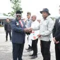Pemprov Papua Tengah serahkan Kartu 'KO Sehat' warga binaan Nabire