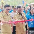 Wabup Biak Numfor minta sarana prasarana pendidikan dirawat untuk PBM siswa