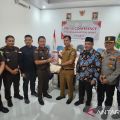 Kejari Lahat serahkan uang negara Rp1 miliar dari  dua perkara korupsi