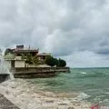 BMKG: Laut NTT berpotensi gelombang tinggi 4 meter pada 6-9 Mei 2025
