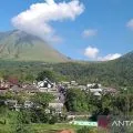 Gunung Dukono Halmahera erupsi, asap dan abu vulkanik muncul Kamis pagi