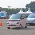 Wuling menawarkan uang muka ringan hingga hadiah mobil