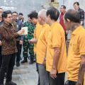 Pemkab Badung salurkan bantuan untuk umat Buddha jelang Waisak