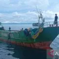 Kelompok masyarakat adat Samau mitra KKP awasi potensi perikanan Biak