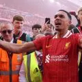 Liverpool angkat trofi Liga Inggris setelah imbangi Crystal Palace 1-1