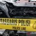 Kendaraan dinas Kapolres Gowa ditabrak, penabrak mengaku ngantuk