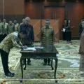 Sri Mulyani lantik Dirjen Pajak dan Dirjen BC baru
