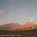 Gunung Lewotobi Laki-Laki erupsi pada Jumat pagi