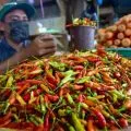 Harga pangan hari ini, cabai rawit Rp55.837/kg, bawang merah Rp37.333/kg