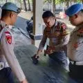 Polres Manggarai Barat cek senpi personel guna memastikan kelayakan