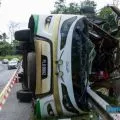 Bus mahasiswa di Malaysia kecelakaan, 15 orang dilaporkan tewas