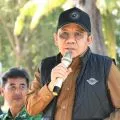 Bupati Najmul ajak warga Lombok Utara hentikan polusi sampah plastik