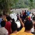 Tim Sar evakuasi korban tenggelam di Sungai Waemese Kabupaten Manggarai
