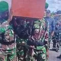 Jenazah anggota Kodim 1715 Yahukimo dimakamkan di TPU Sere Sentani