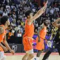 Pelita Jaya menang telak skor 111-67 atas Prawira