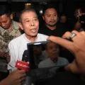 KPK periksa eks Ketua DPRD Jatim di Jakarta karena mau ditahan
