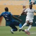 Sepuluh pemain Real Madrid sumpal Pachuca skor 3-1